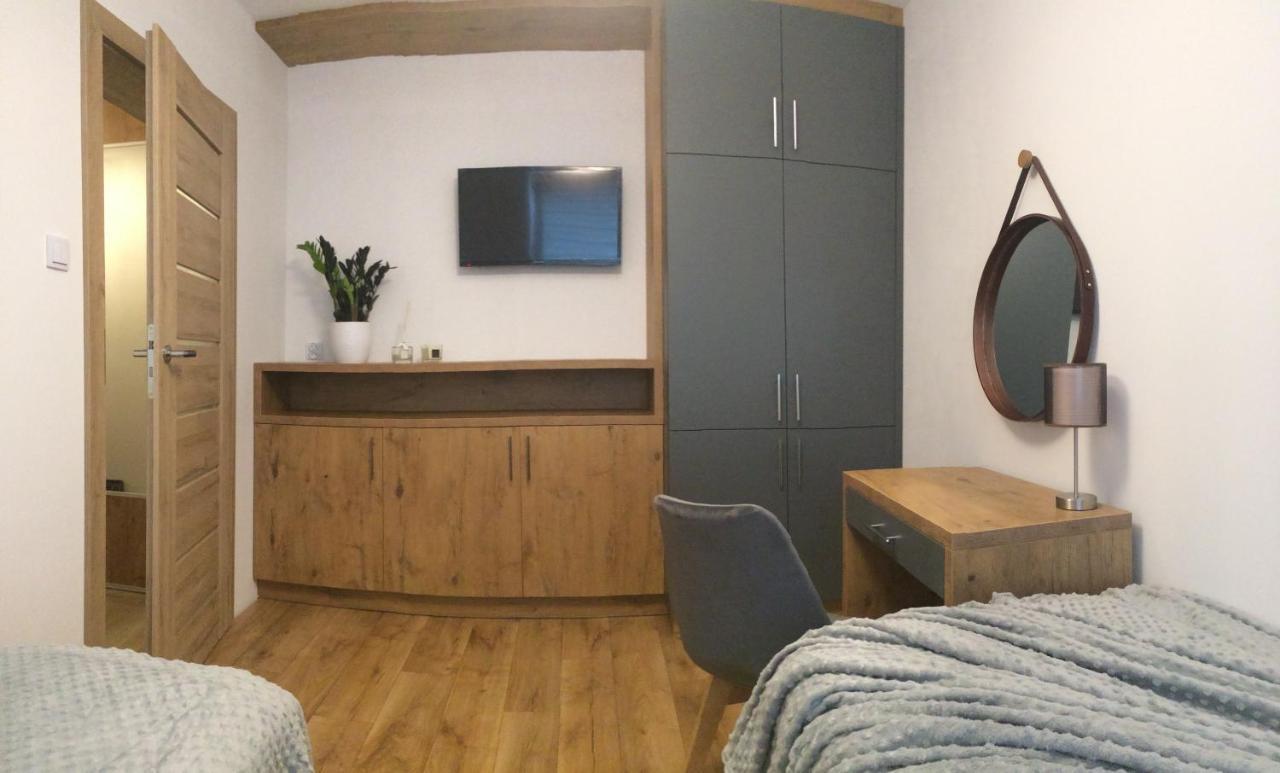 耶莱尼亚古拉Apartament Happy View公寓 外观 照片